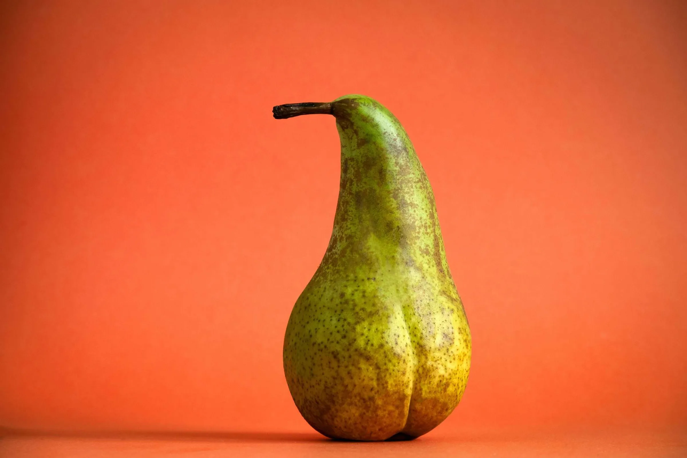 Can Thin Women Have Lipedema? The Truth About “Skinny Fat” and Genetic Risk